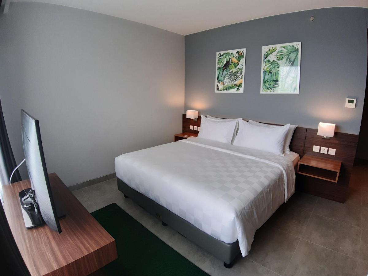 Superior Deluxe Queen Room,1088594485:JPEG